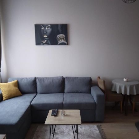 Gray Apartament 2 Priştine Dış mekan fotoğraf