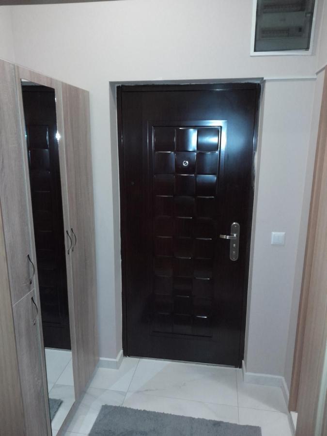 Gray Apartament 2 Priştine Dış mekan fotoğraf